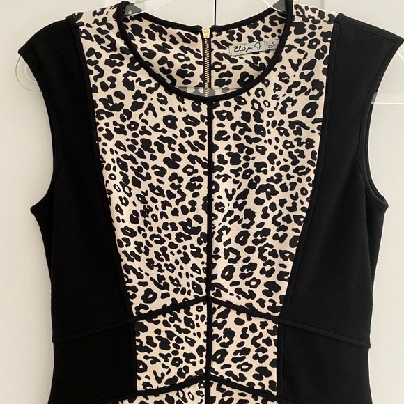 Eliza J Leopard Fitted Skater Dress - Picture 5 of 7